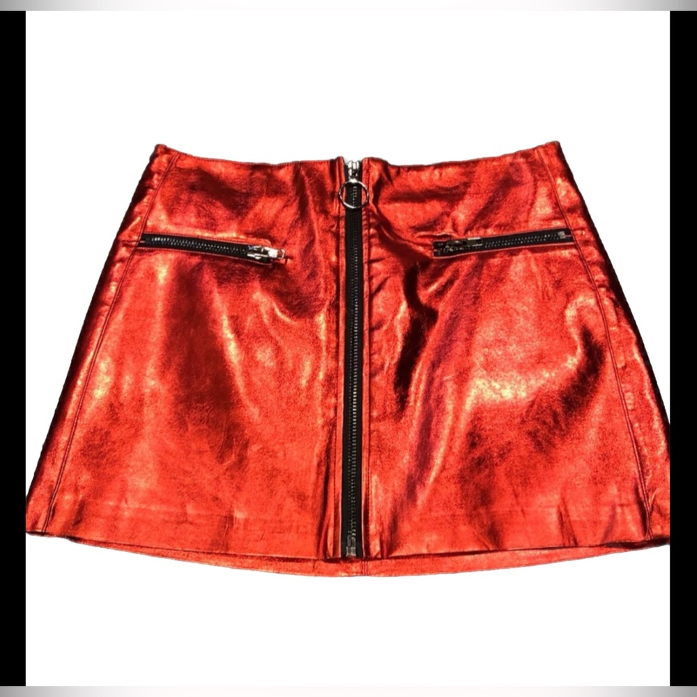 Essue Red A-Line Mini Skirt for Night Out Large NWT